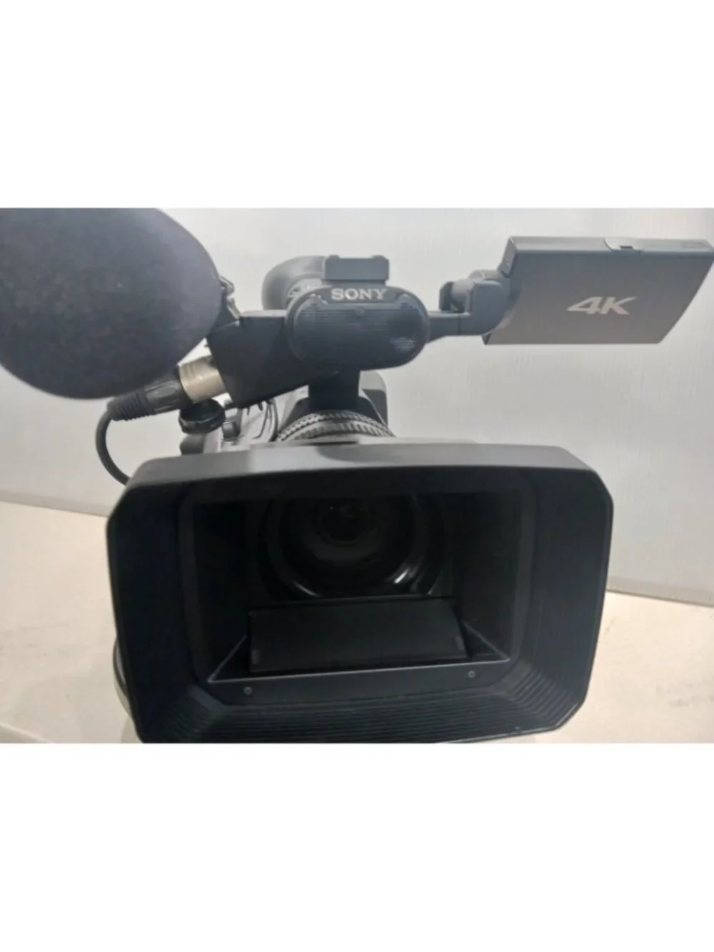 Prof. Sony PXW-Z100 4K XDCAM  Camcorder in great Condition--184 original hours